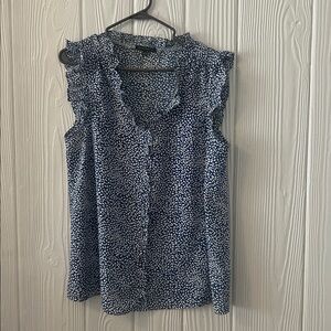 Staccato Blue and White Patterned Top